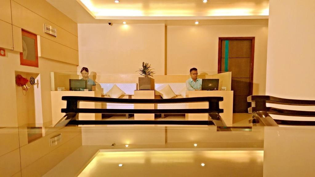 Kiranshree Portico 호텔 구와하티 외부 사진